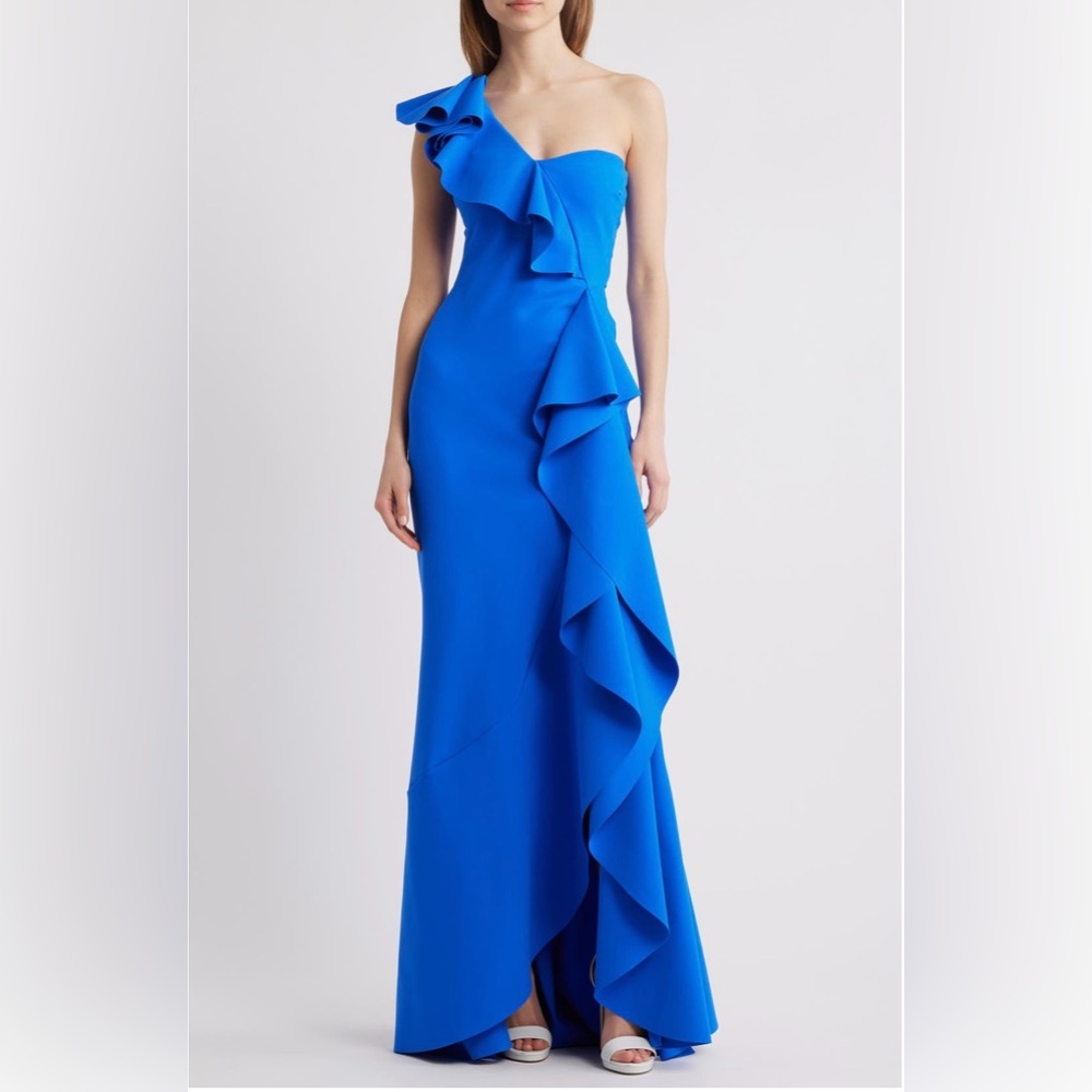 Chiari Boni La Petite Robe Kafu One Shoulder Gown